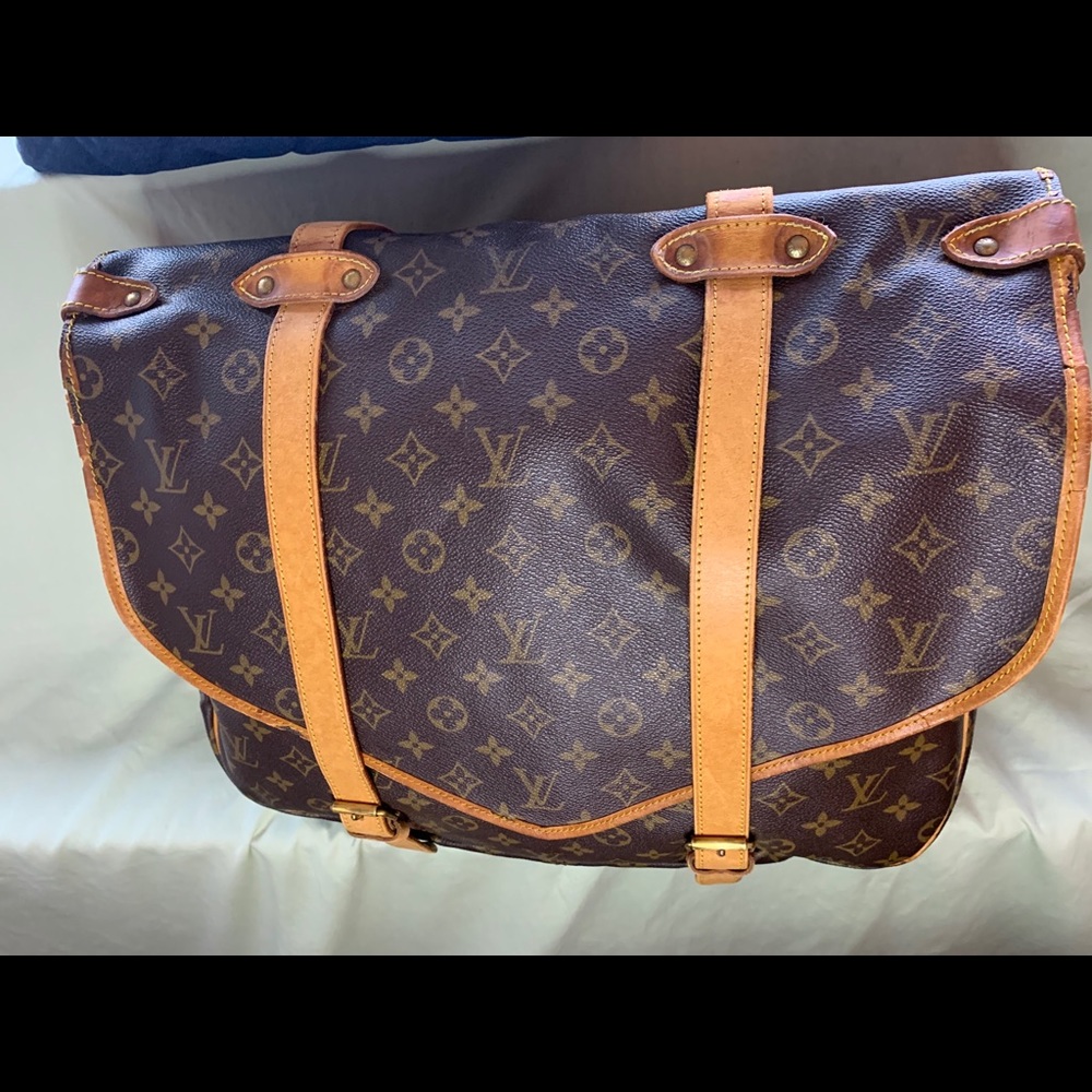 Louis Vuitton Brown and Tan Travel Bag - Picture 11 of 11